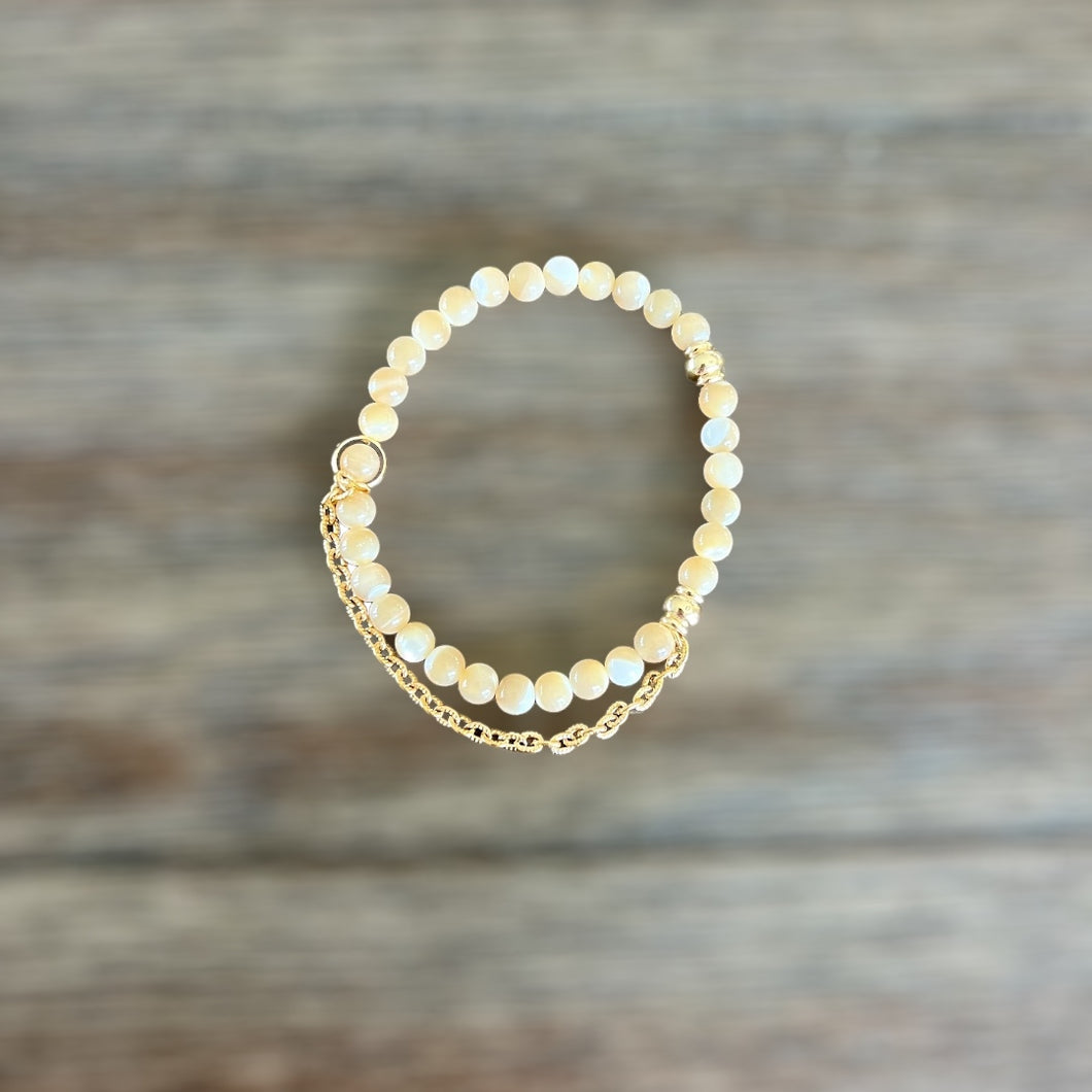 Cream and Gold Beaded Bracelet