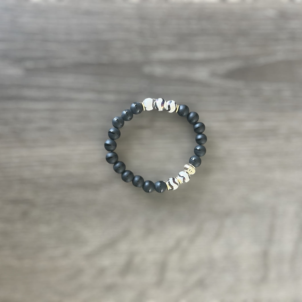 Black and white agate stacker bracelet